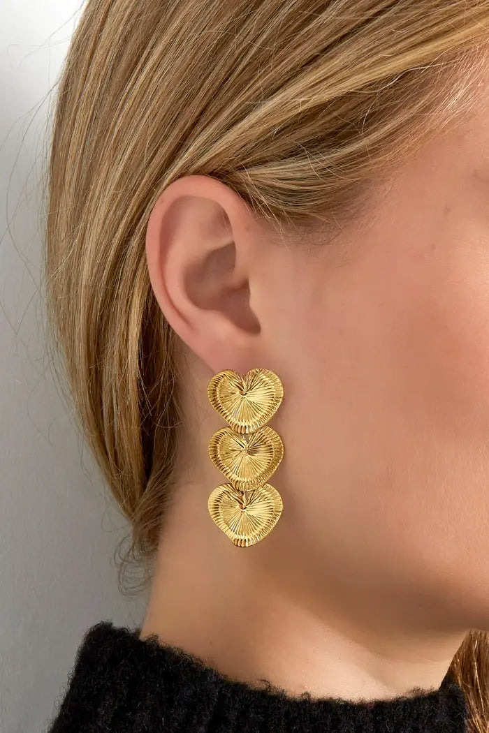 Triple love big oorbellen goud