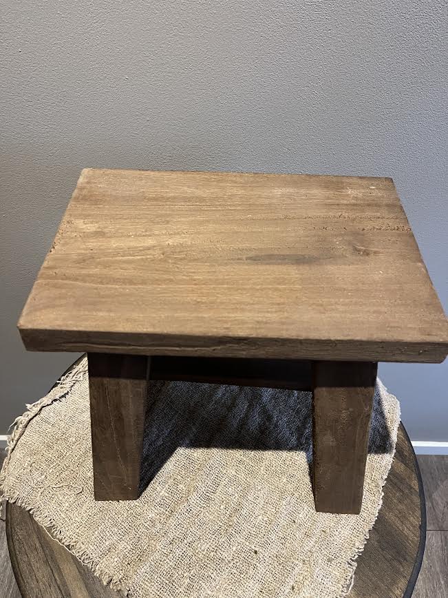 Houten vensterbank kruk