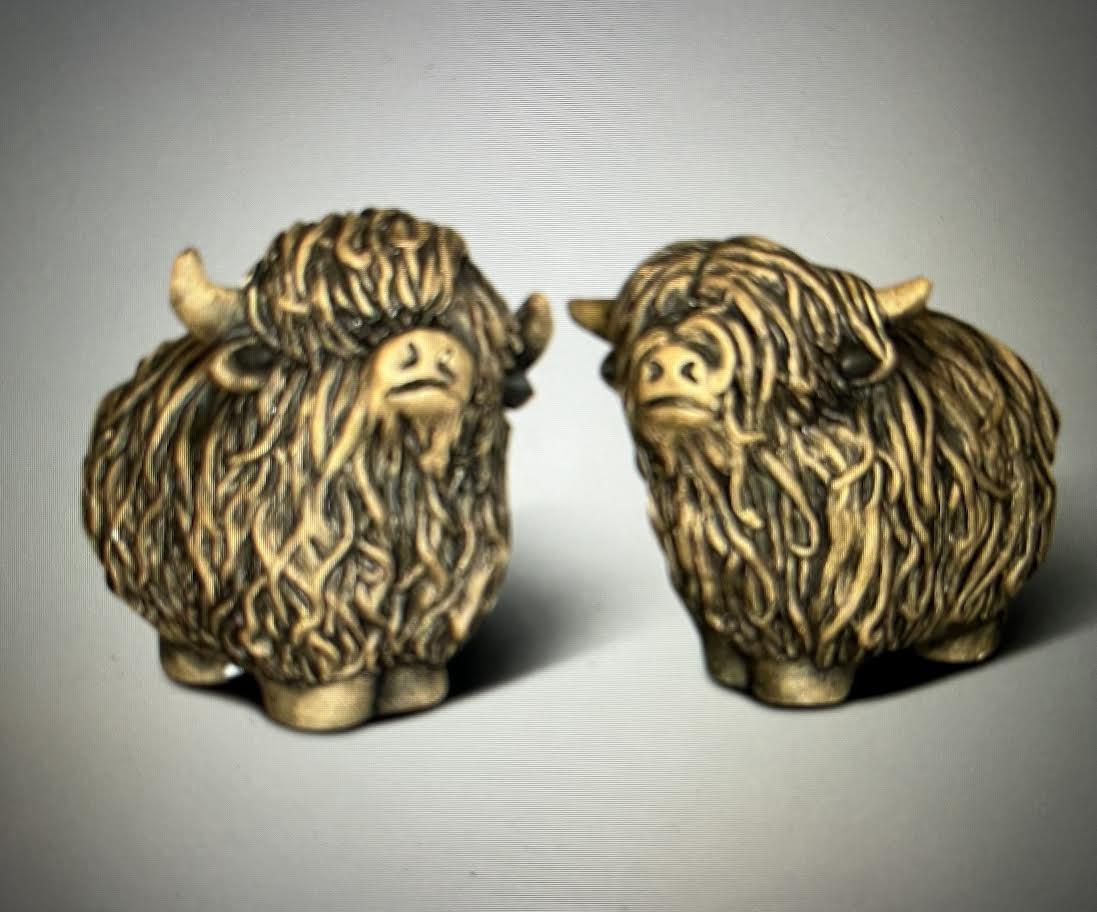 Set of 2 Scottish Highlanders BRYNXZ Majestic Brown