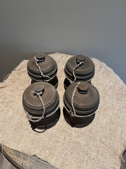 Kleine houten pot met touw XXS