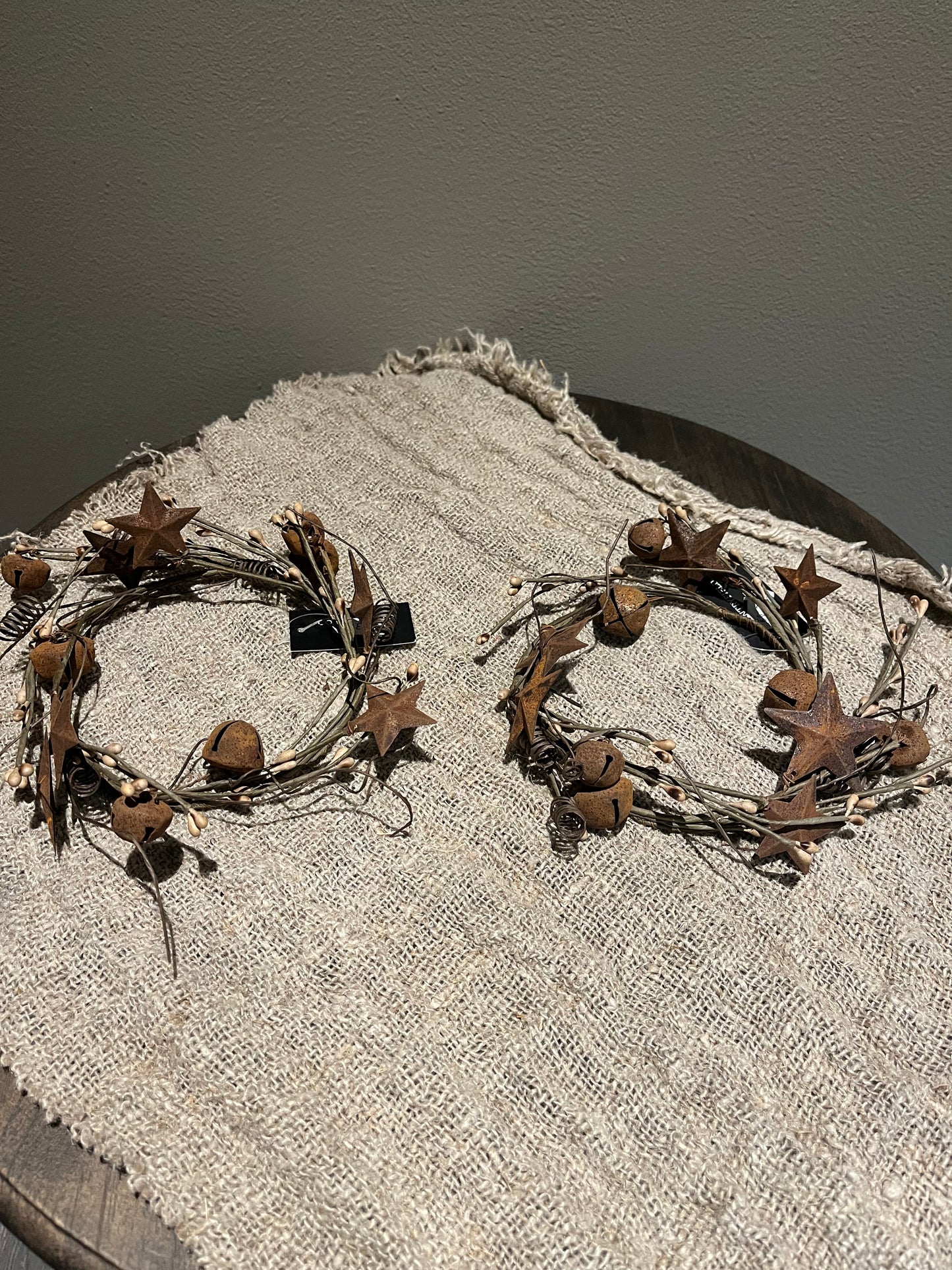 Roest krans sterretjes en belletjes S