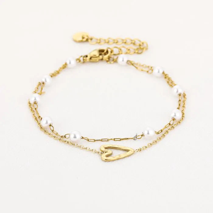 Hartje en pareltjes armband goud