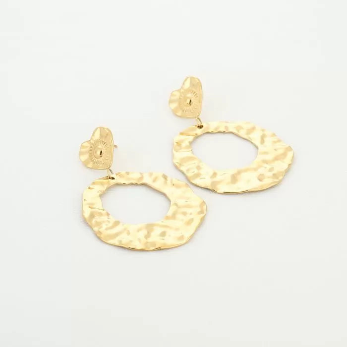 Round detail gold