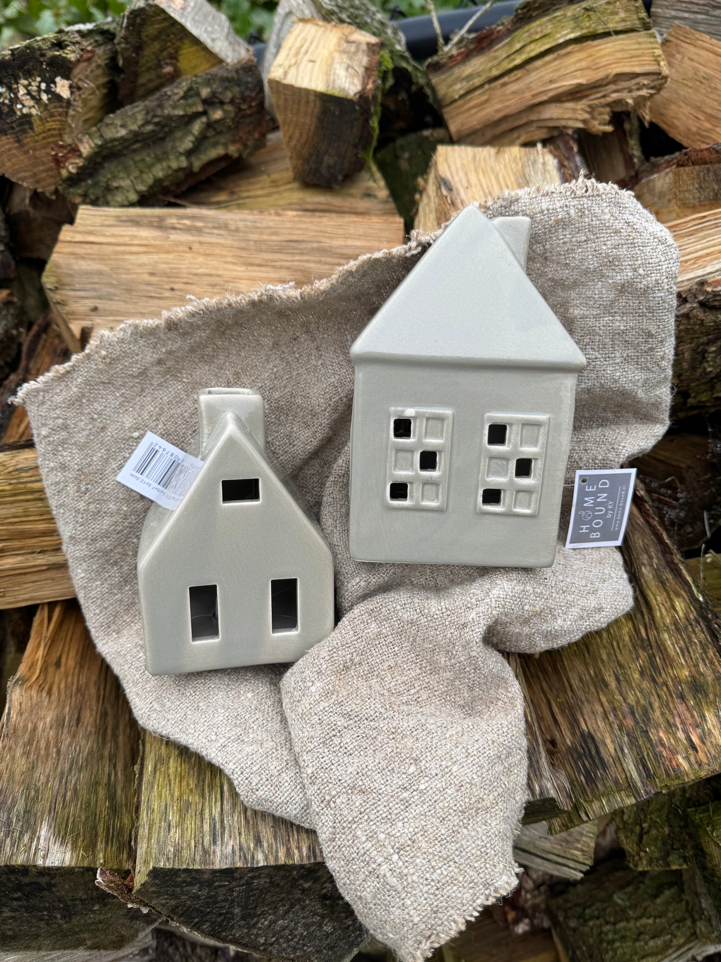 Aardewerk huisje taupe led Groot/Klein