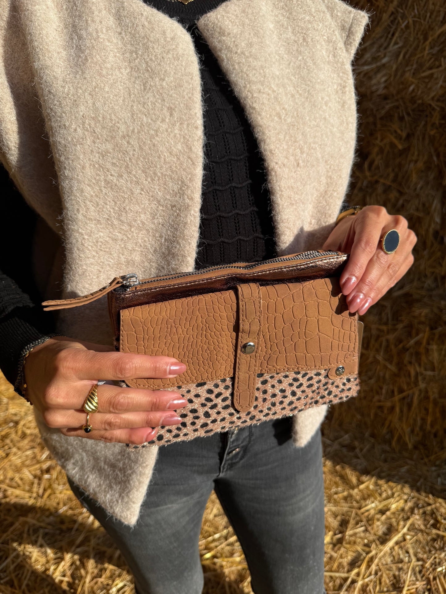 Bruin/Camel tasje met print