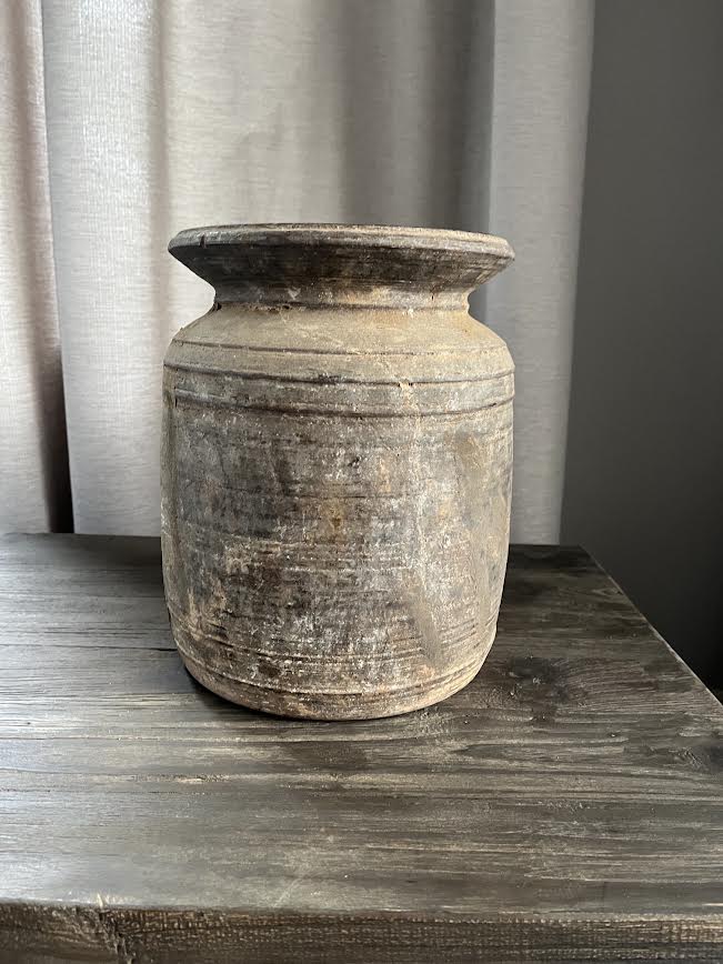 Nepalese houten  pot