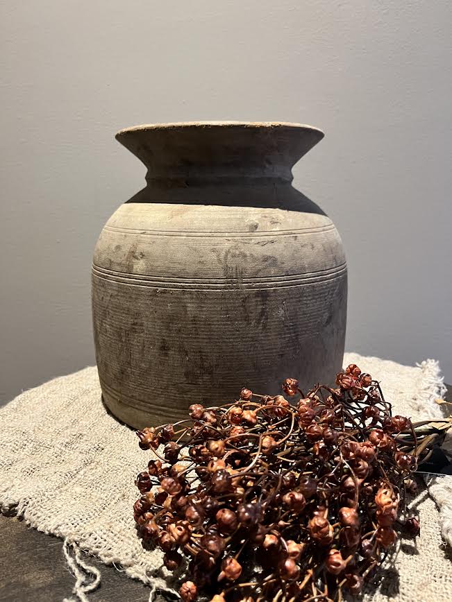 Nepalese houten pot Breed