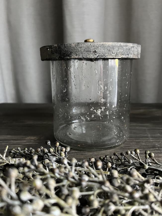 Glazen voorraad potten met houten deksel