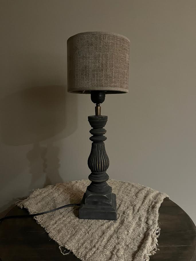 Houten voet met stoffen kap klein