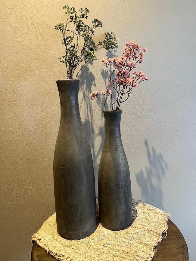 Stenen lange vaas maat L en XL