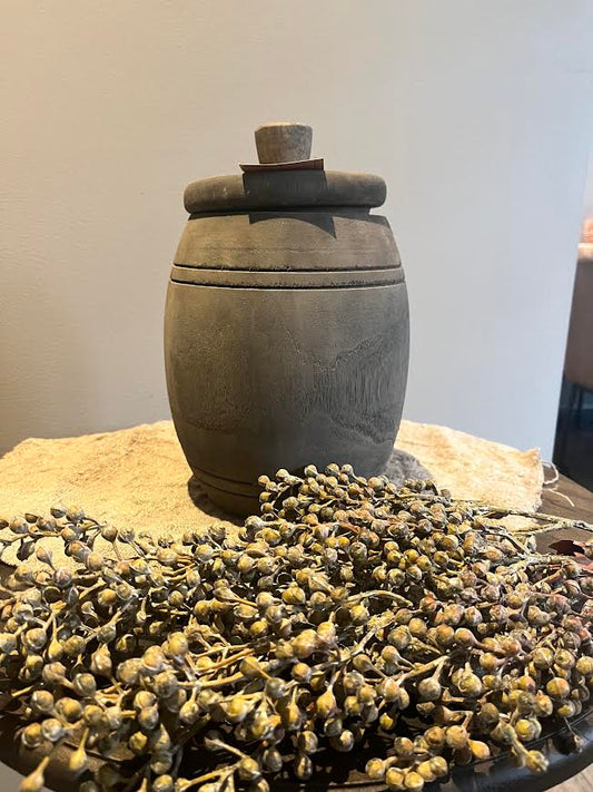 Trapaliving vergrijsde houten pot met deksel L