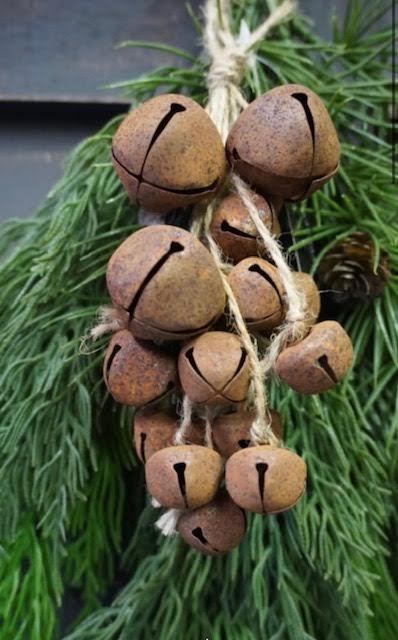 Trosje met roest belletjes
