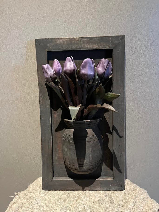 Wandpaneel donker met halve houten pot
