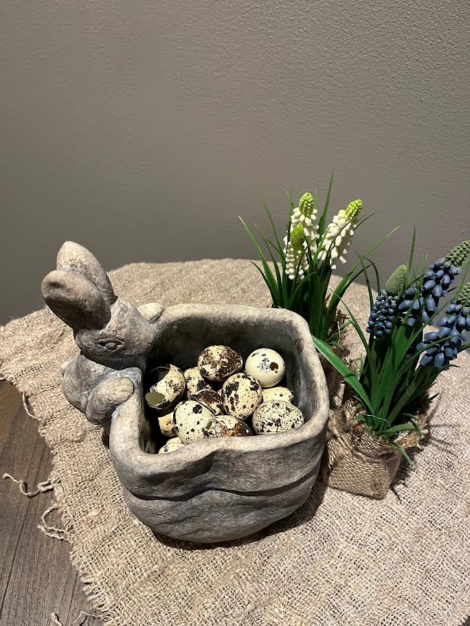 Bloempot met haasje