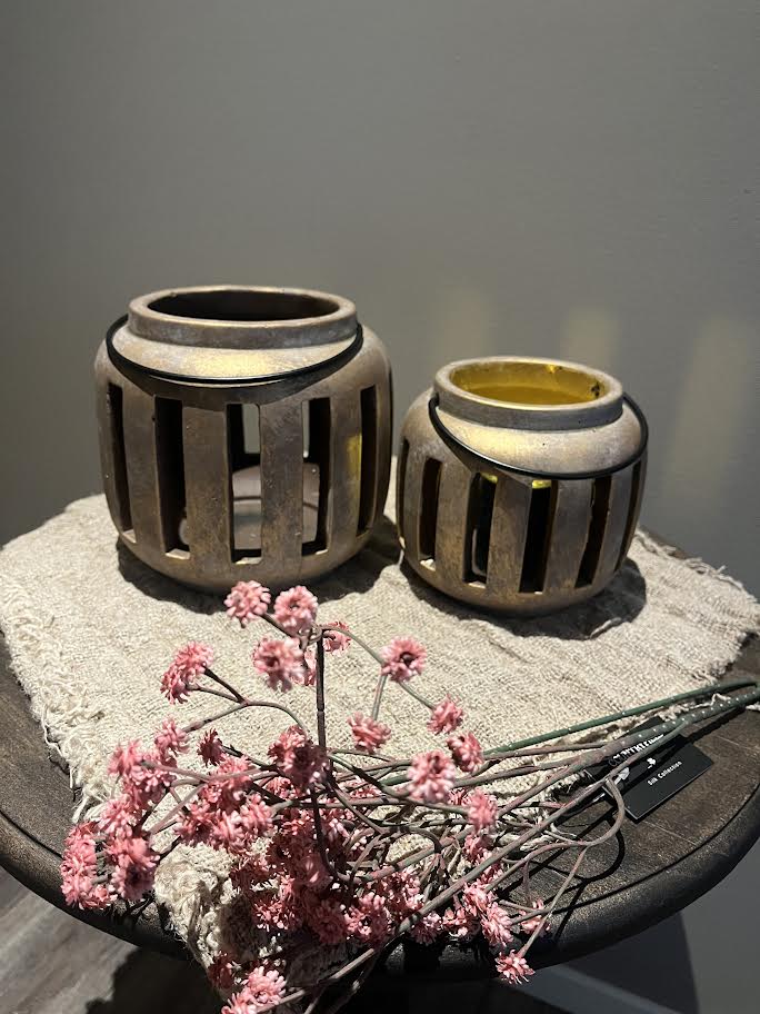 Golden light holder groot