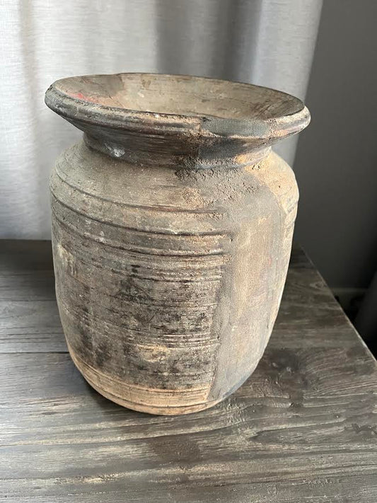 Nepalese houten  pot