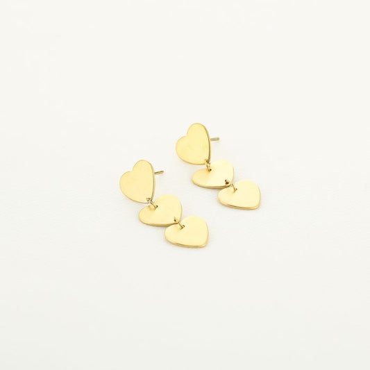 Drie hartjes oorbellen goud-