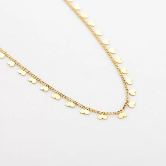 Fijne hartjes ketting goud