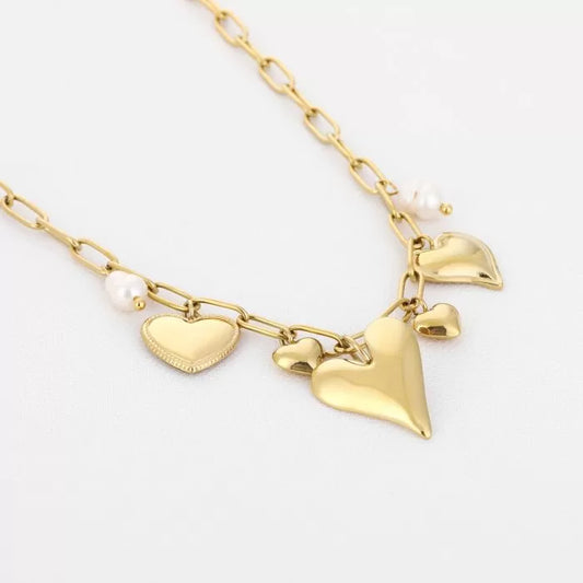 Hartjes bedelketting met parel ketting - charms