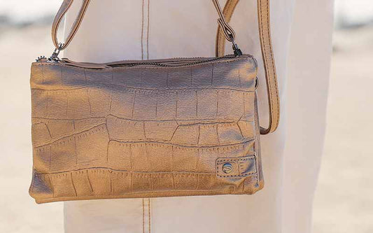 Classic champagne schoudertasje / crossbody Sheffield