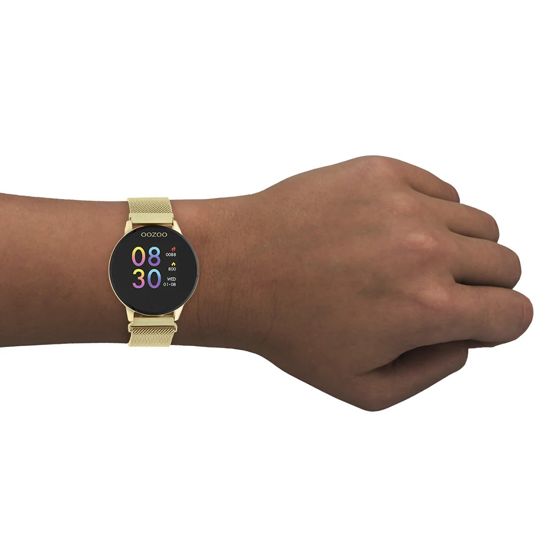 Goudkleurige OOZOO smartwatch met goudkleurige metalen mesh armband - Q00121