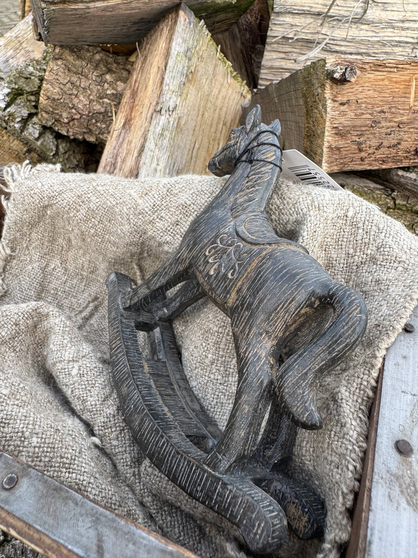 Houten stoer sober paardje