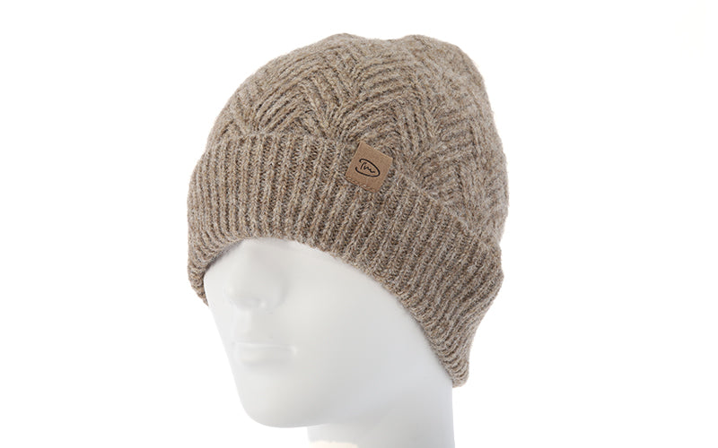 Taupe Muts Enns